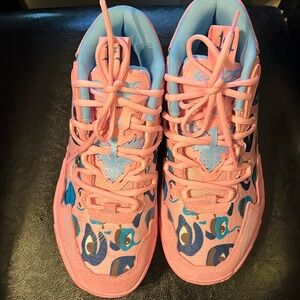 The PUMA MB.03 Kid Super Kids size 6 Ladies 7.5